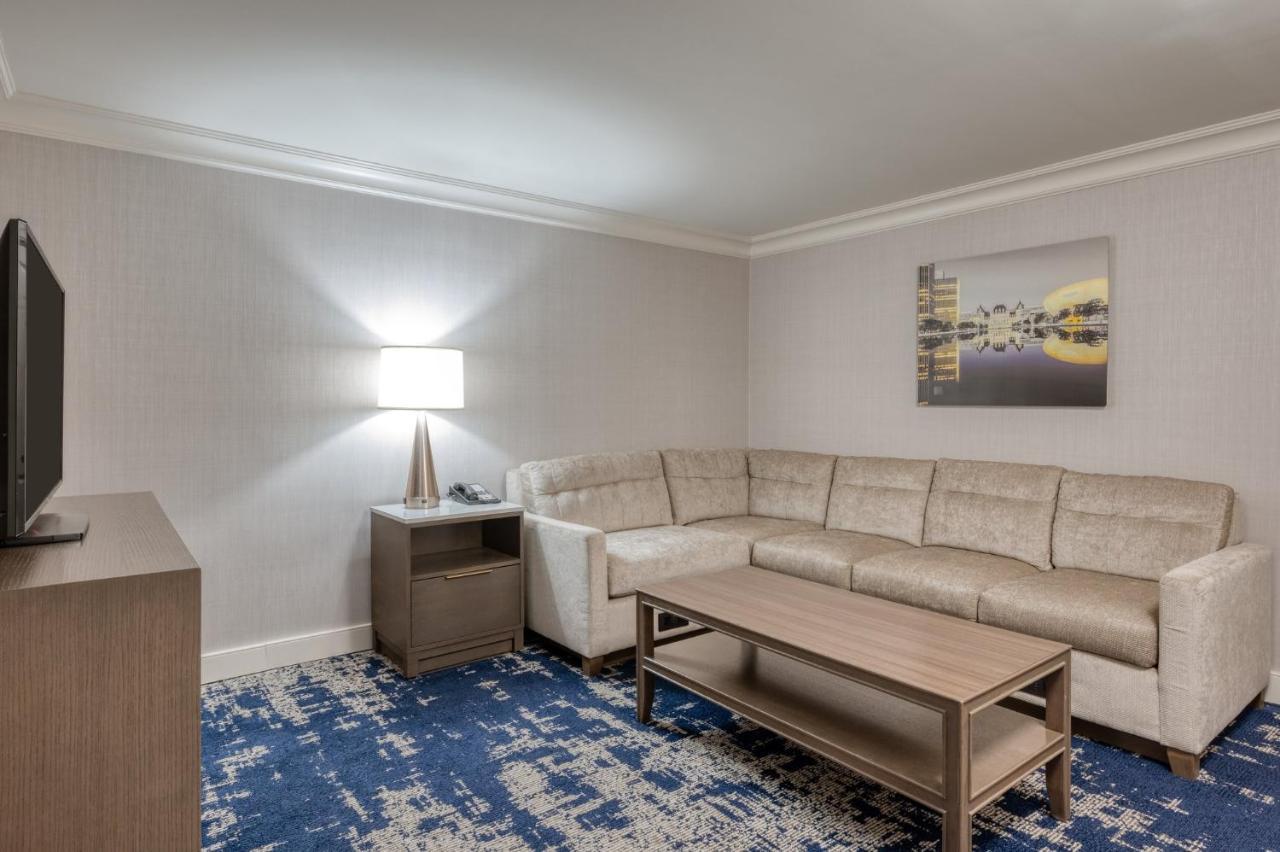 Hotel Crowne Plaza - The Desmond