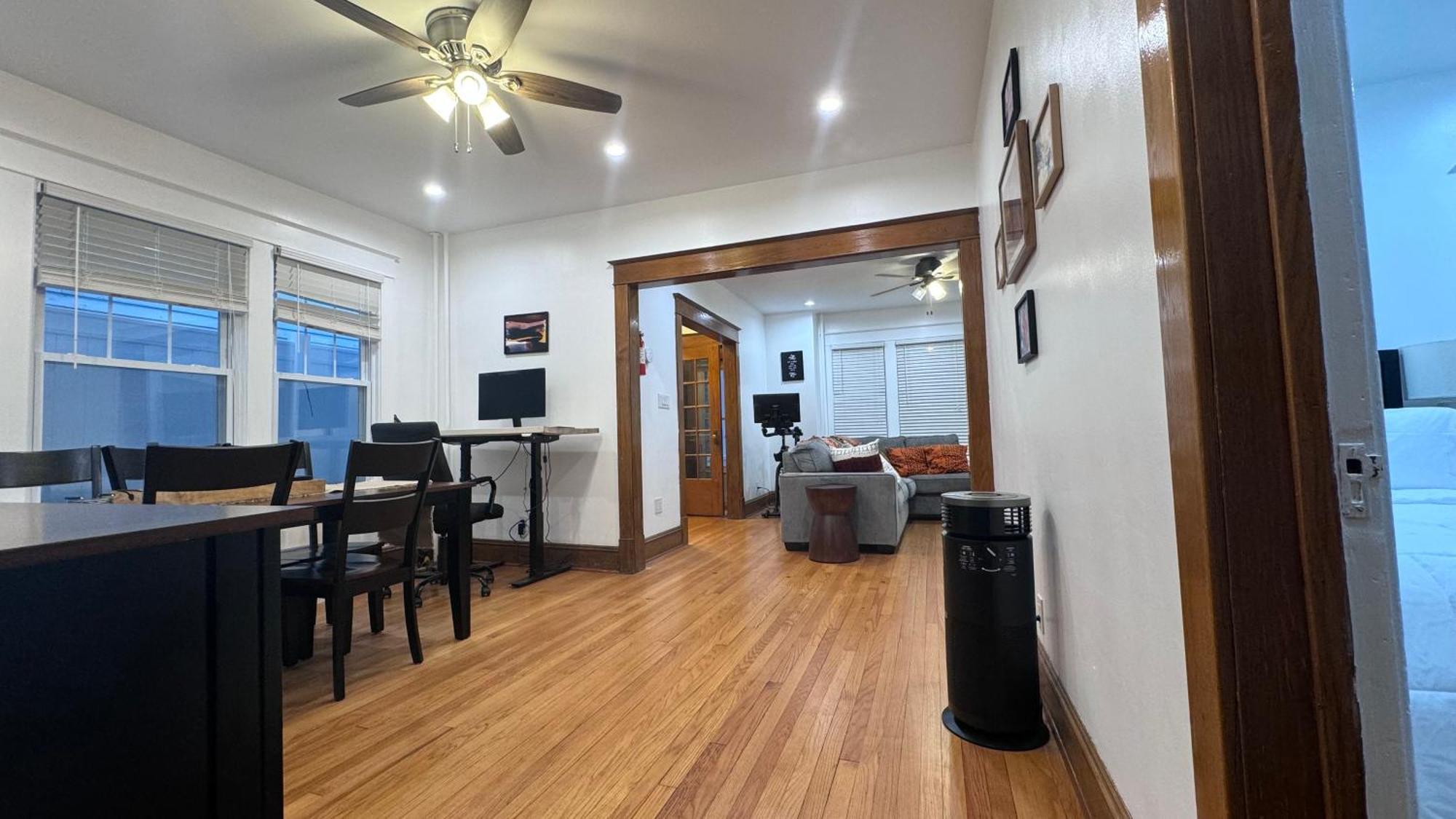 Modern And Cozy Pine Hills From Early 1900s Apartamento *