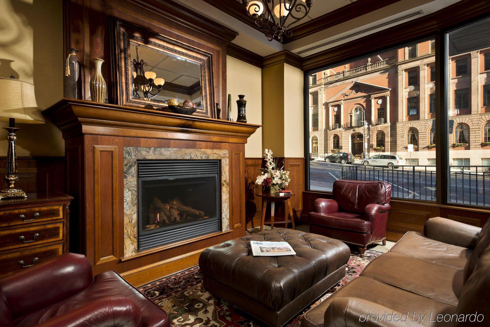 Fairfield & By Marriott Downtown 3* Albany