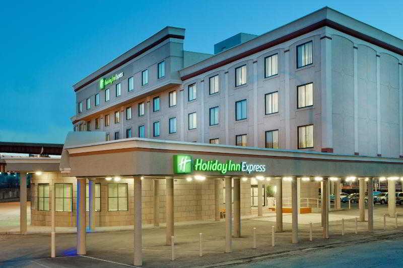 Country & By Radisson, Downtown New York 2* Albany