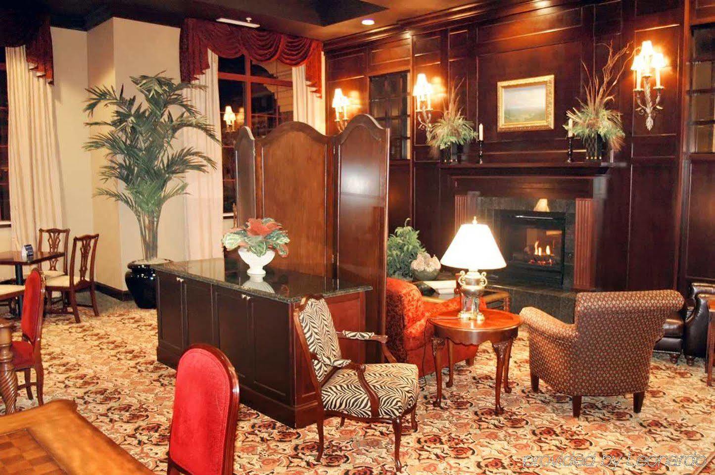 Hampton & Albany-downtown Hotel 3*