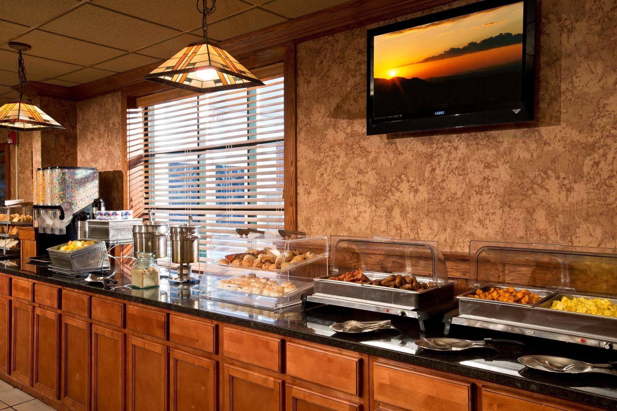 Western Sovereign - Hotel Albany