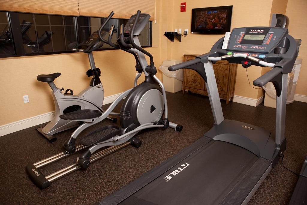 Fairfield & By Marriott Downtown 3*